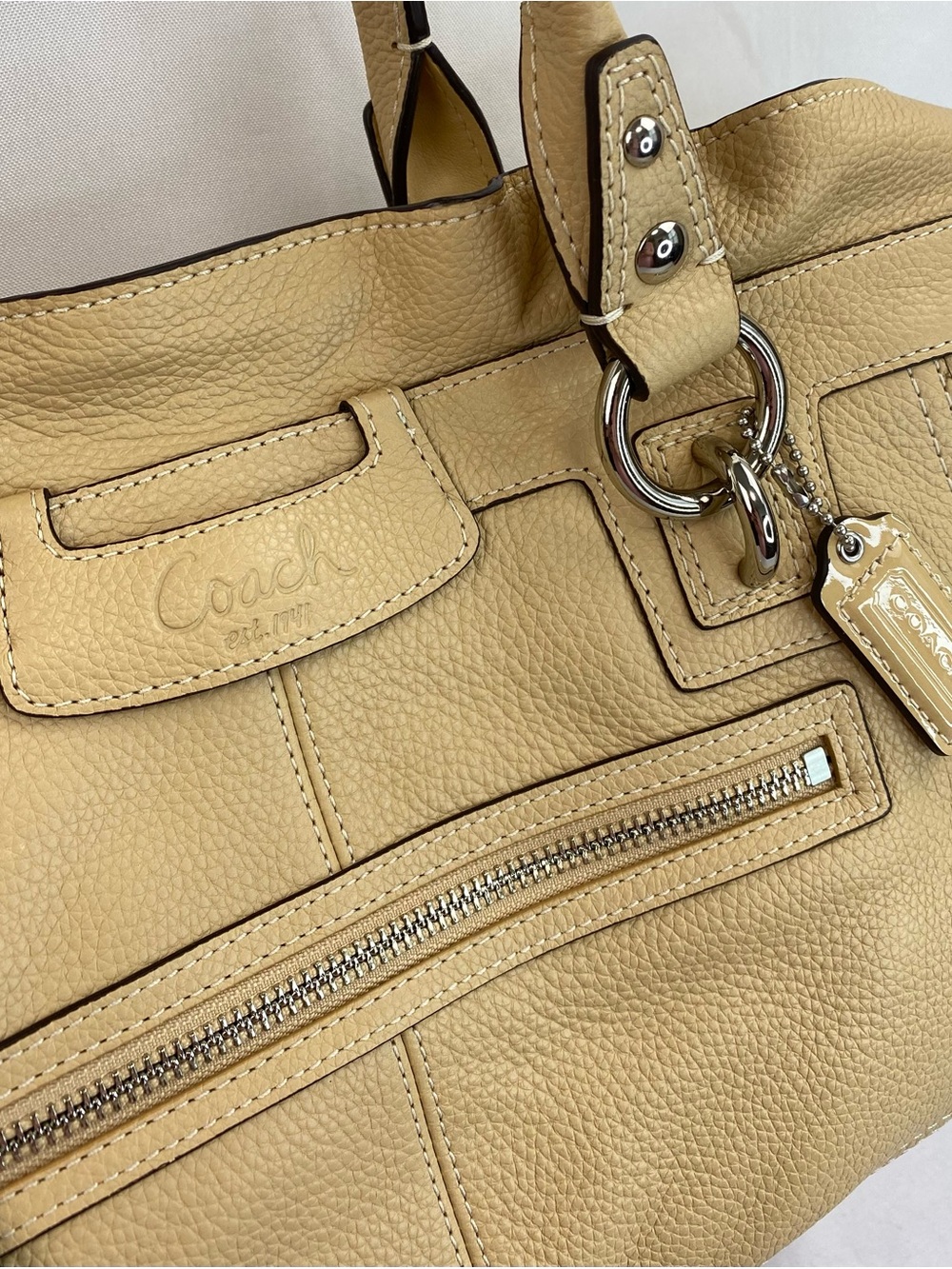 Coach Penelope Beige Pebbled Leather Large Shopper Tote Handbag Carryall NWOT